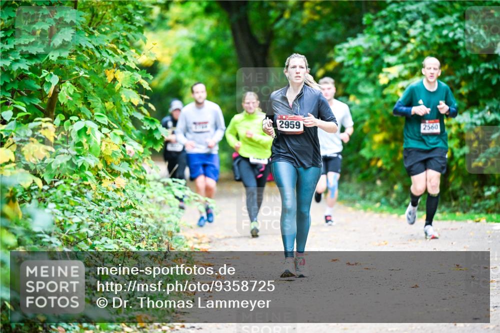 12.10.2025 - Bramfelder Halbmarathon 2025 Dr. Thomas Lammeyer http://msf.ph/oto/9358725 12.10.2025 11:05:25 Laufen 2959, 2560 meine-sportfotos.de