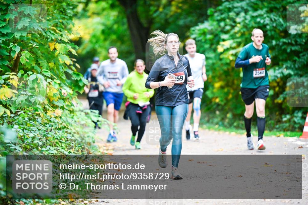 12.10.2025 - Bramfelder Halbmarathon 2025 Dr. Thomas Lammeyer http://msf.ph/oto/9358729 12.10.2025 11:05:26 Laufen 59, 2560 meine-sportfotos.de