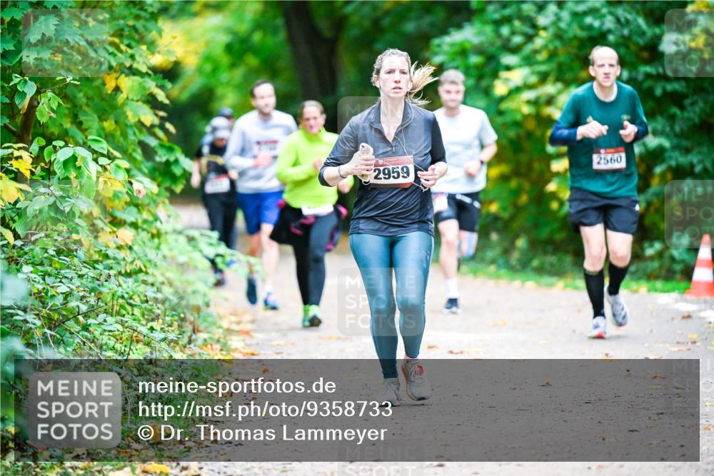 12.10.2025 - Bramfelder Halbmarathon 2025 Dr. Thomas Lammeyer http://msf.ph/oto/9358733 12.10.2025 11:05:26 Laufen 2959, 2560 meine-sportfotos.de