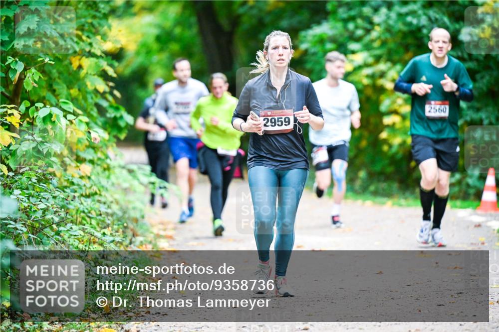 12.10.2025 - Bramfelder Halbmarathon 2025 Dr. Thomas Lammeyer http://msf.ph/oto/9358736 12.10.2025 11:05:27 Laufen 2560, 2959 meine-sportfotos.de