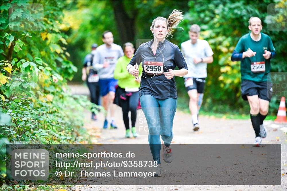 12.10.2025 - Bramfelder Halbmarathon 2025 Dr. Thomas Lammeyer http://msf.ph/oto/9358738 12.10.2025 11:05:27 Laufen 2959, 2560 meine-sportfotos.de