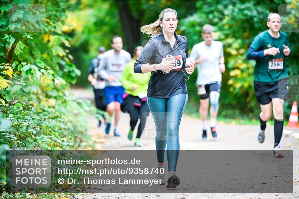 12.10.2025 - Bramfelder Halbmarathon 2025 Dr. Thomas Lammeyer http://msf.ph/oto/9358740 12.10.2025 11:05:27 Laufen 59, 2560 meine-sportfotos.de
