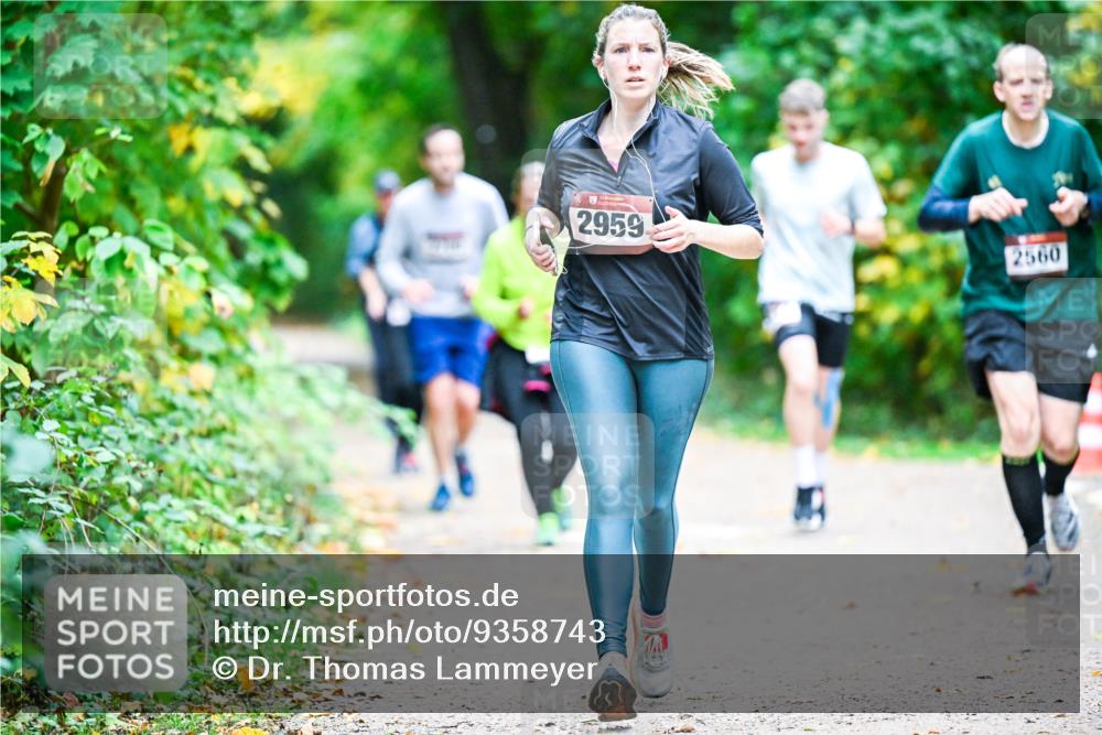 12.10.2025 - Bramfelder Halbmarathon 2025 Dr. Thomas Lammeyer http://msf.ph/oto/9358743 12.10.2025 11:05:28 Laufen 2959, 2560 meine-sportfotos.de