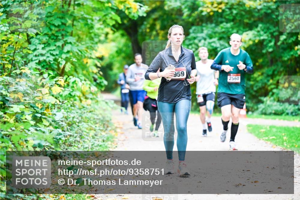 12.10.2025 - Bramfelder Halbmarathon 2025 Dr. Thomas Lammeyer http://msf.ph/oto/9358751 12.10.2025 11:05:29 Laufen 959, 2560 meine-sportfotos.de