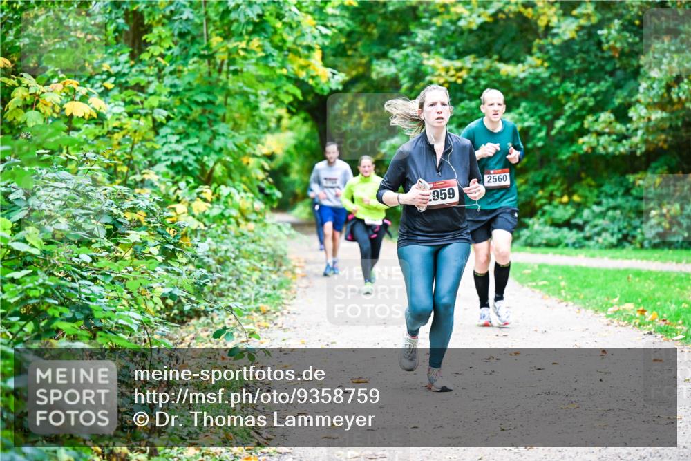 12.10.2025 - Bramfelder Halbmarathon 2025 Dr. Thomas Lammeyer http://msf.ph/oto/9358759 12.10.2025 11:05:30 Laufen 959, 2560 meine-sportfotos.de