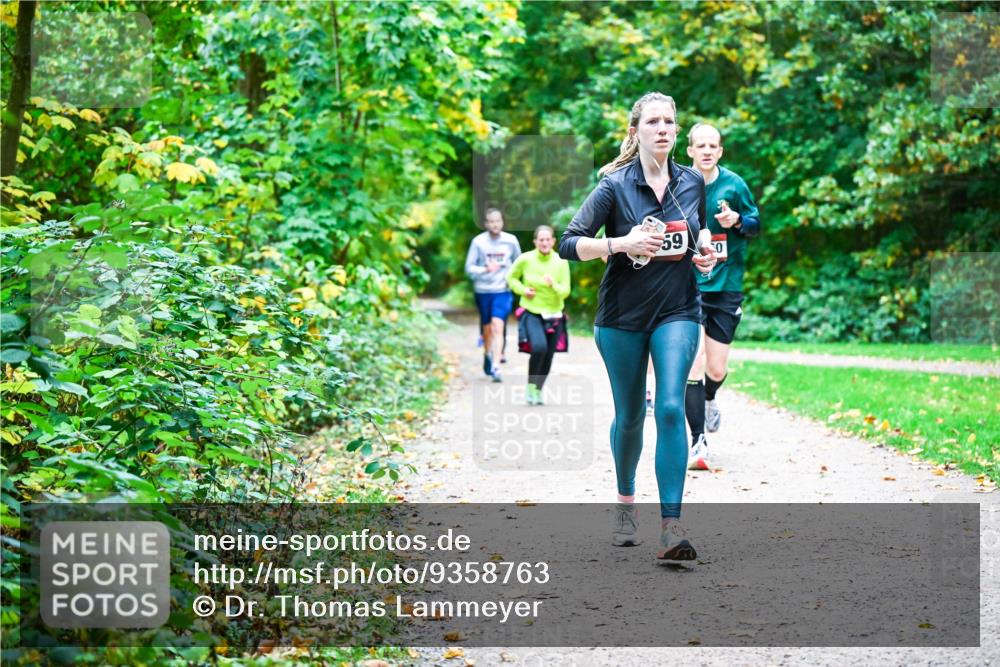 12.10.2025 - Bramfelder Halbmarathon 2025 Dr. Thomas Lammeyer http://msf.ph/oto/9358763 12.10.2025 11:05:30 Laufen 59, 0 meine-sportfotos.de