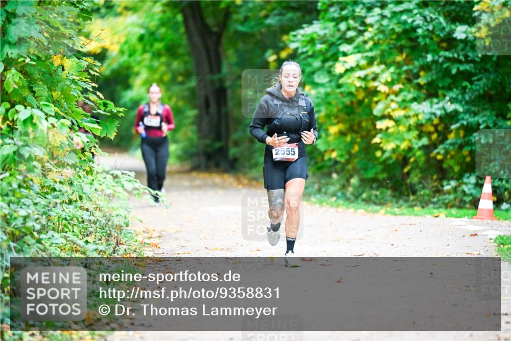 12.10.2025 - Bramfelder Halbmarathon 2025 Dr. Thomas Lammeyer http://msf.ph/oto/9358831 12.10.2025 11:05:46 Laufen 2555, 0 meine-sportfotos.de