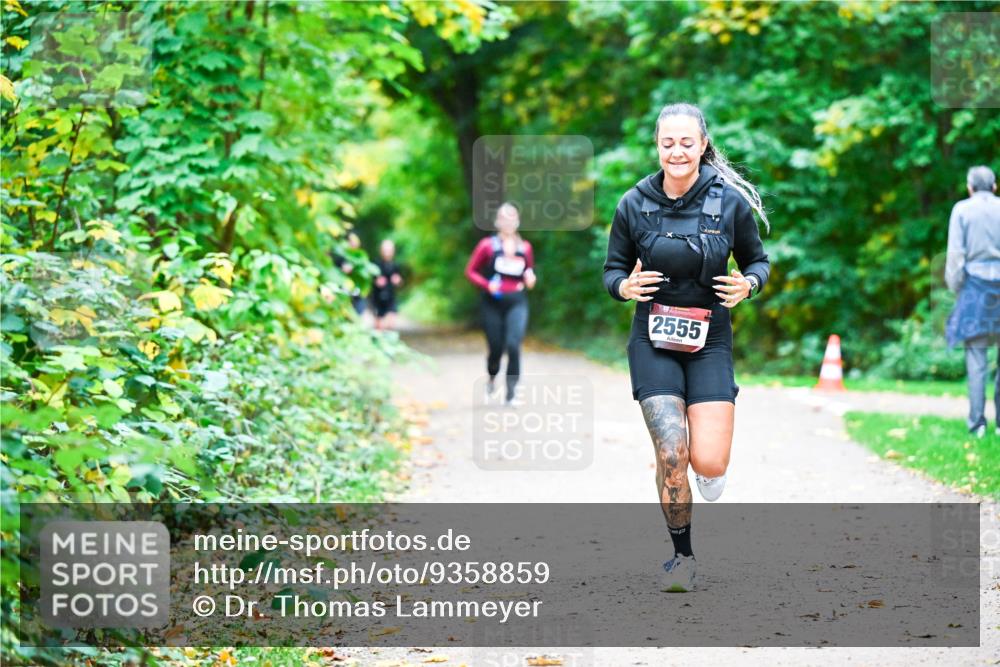 12.10.2025 - Bramfelder Halbmarathon 2025 Dr. Thomas Lammeyer http://msf.ph/oto/9358859 12.10.2025 11:05:50 Laufen 2555 meine-sportfotos.de