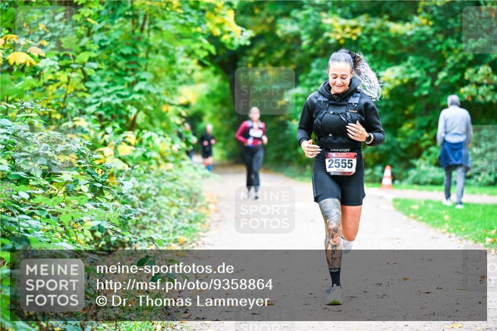 12.10.2025 - Bramfelder Halbmarathon 2025 Dr. Thomas Lammeyer http://msf.ph/oto/9358864 12.10.2025 11:05:51 Laufen 4, 2555 meine-sportfotos.de