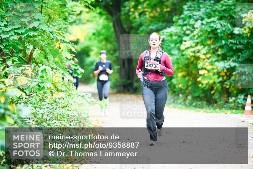 12.10.2025 - Bramfelder Halbmarathon 2025 Dr. Thomas Lammeyer http://msf.ph/oto/9358887 12.10.2025 11:05:54 Laufen 0, 2873 meine-sportfotos.de