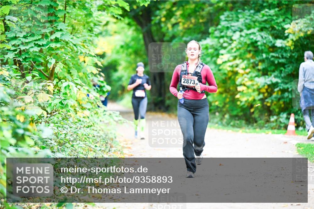 12.10.2025 - Bramfelder Halbmarathon 2025 Dr. Thomas Lammeyer http://msf.ph/oto/9358893 12.10.2025 11:05:55 Laufen 2873 meine-sportfotos.de