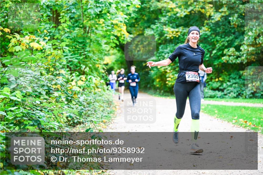 12.10.2025 - Bramfelder Halbmarathon 2025 Dr. Thomas Lammeyer http://msf.ph/oto/9358932 12.10.2025 11:06:04 Laufen 25, 2303 meine-sportfotos.de