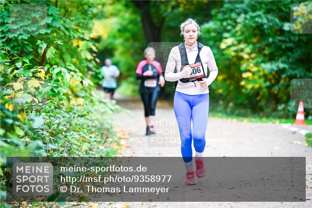 12.10.2025 - Bramfelder Halbmarathon 2025 Dr. Thomas Lammeyer http://msf.ph/oto/9358977 12.10.2025 11:06:14 Laufen 506 meine-sportfotos.de