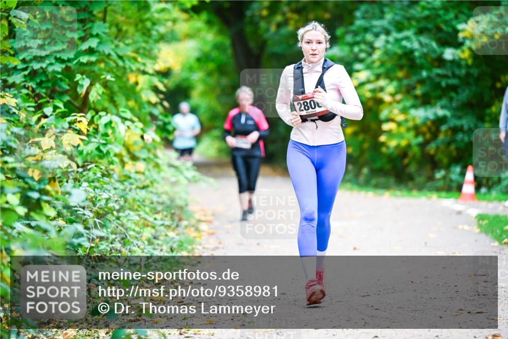 12.10.2025 - Bramfelder Halbmarathon 2025 Dr. Thomas Lammeyer http://msf.ph/oto/9358981 12.10.2025 11:06:15 Laufen 280 meine-sportfotos.de
