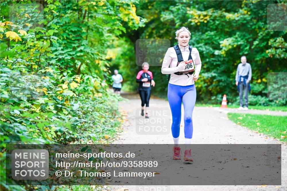 12.10.2025 - Bramfelder Halbmarathon 2025 Dr. Thomas Lammeyer http://msf.ph/oto/9358989 12.10.2025 11:06:16 Laufen 306 meine-sportfotos.de