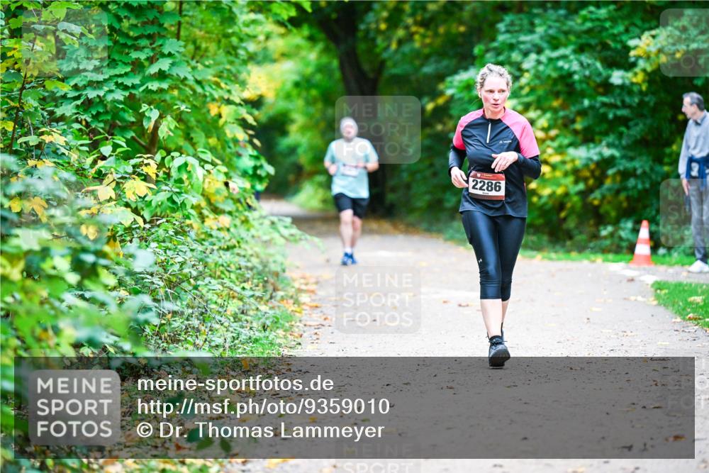 12.10.2025 - Bramfelder Halbmarathon 2025 Dr. Thomas Lammeyer http://msf.ph/oto/9359010 12.10.2025 11:06:20 Laufen 2286 meine-sportfotos.de