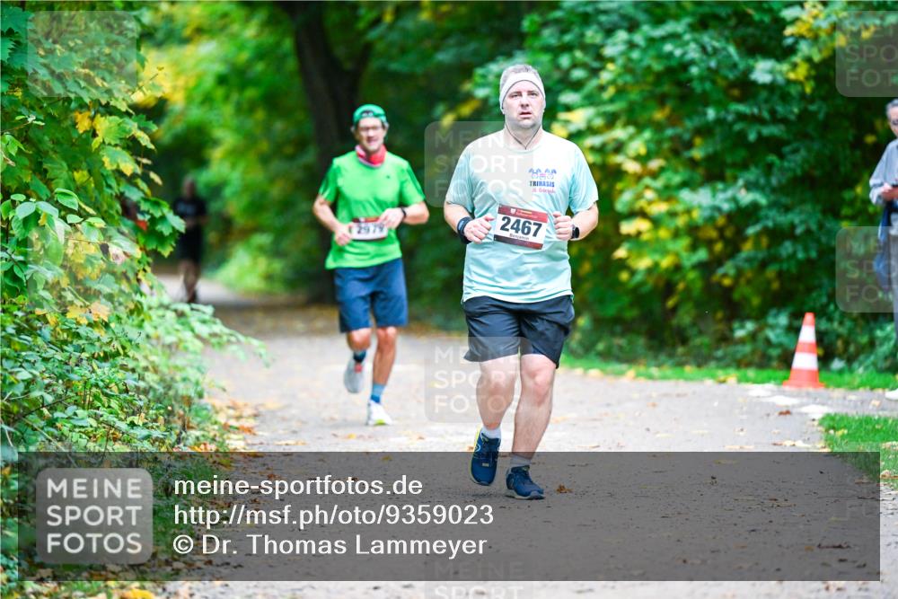 12.10.2025 - Bramfelder Halbmarathon 2025 Dr. Thomas Lammeyer http://msf.ph/oto/9359023 12.10.2025 11:06:25 Laufen 12979, 2467 meine-sportfotos.de
