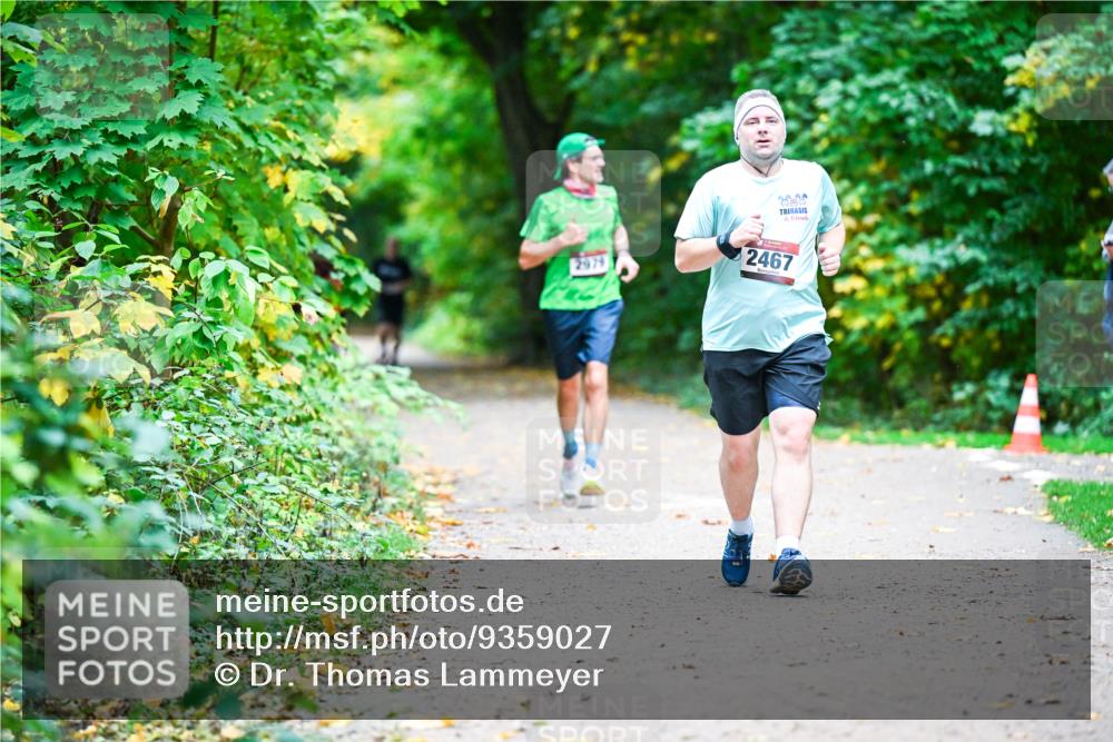 12.10.2025 - Bramfelder Halbmarathon 2025 Dr. Thomas Lammeyer http://msf.ph/oto/9359027 12.10.2025 11:06:26 Laufen 2979, 2467 meine-sportfotos.de