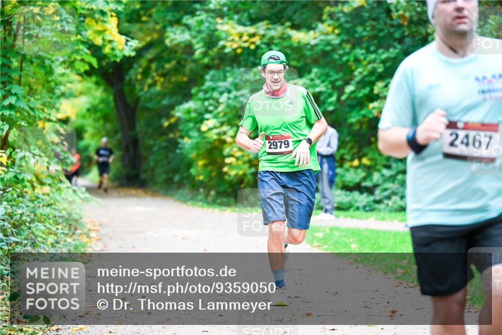 12.10.2025 - Bramfelder Halbmarathon 2025 Dr. Thomas Lammeyer http://msf.ph/oto/9359050 12.10.2025 11:06:30 Laufen 2979, 2467 meine-sportfotos.de