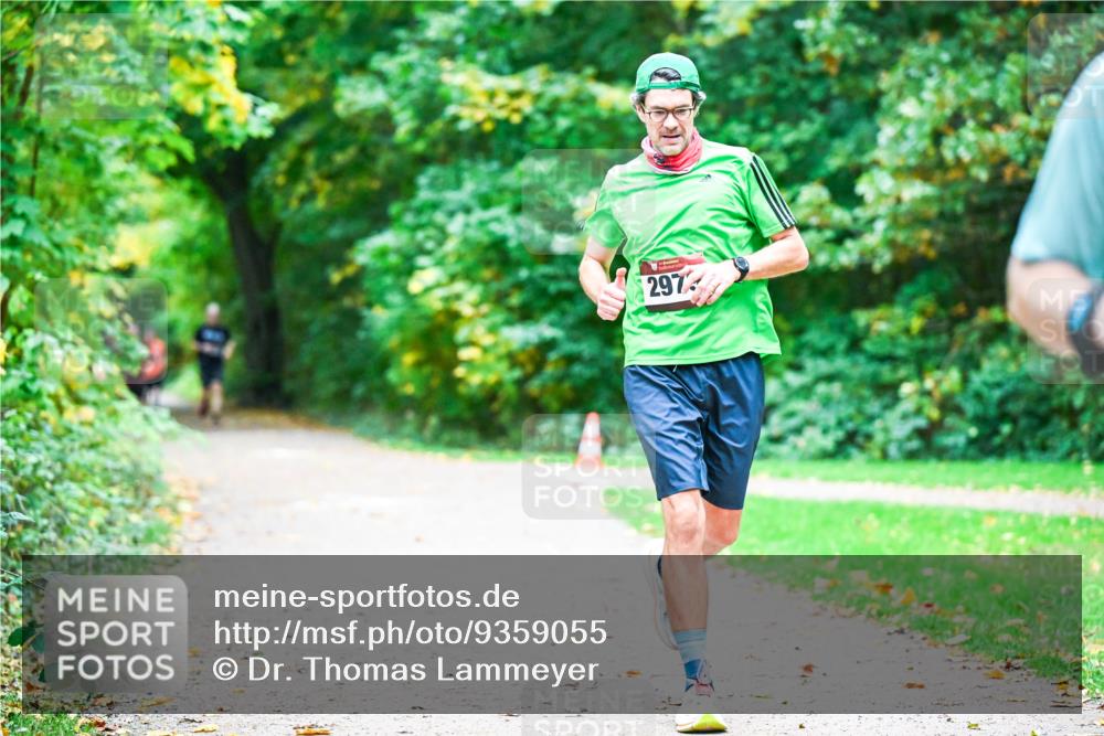 12.10.2025 - Bramfelder Halbmarathon 2025 Dr. Thomas Lammeyer http://msf.ph/oto/9359055 12.10.2025 11:06:31 Laufen 297 meine-sportfotos.de