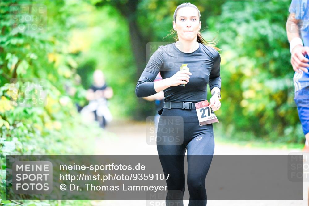 12.10.2025 - Bramfelder Halbmarathon 2025 Dr. Thomas Lammeyer http://msf.ph/oto/9359107 12.10.2025 11:06:59 Laufen 274 meine-sportfotos.de
