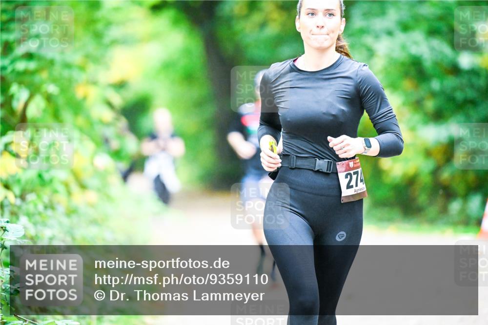 12.10.2025 - Bramfelder Halbmarathon 2025 Dr. Thomas Lammeyer http://msf.ph/oto/9359110 12.10.2025 11:06:59 Laufen 274 meine-sportfotos.de
