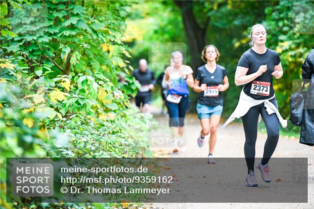 12.10.2025 - Bramfelder Halbmarathon 2025 Dr. Thomas Lammeyer http://msf.ph/oto/9359162 12.10.2025 11:07:09 Laufen 2915, 2373, 134 meine-sportfotos.de
