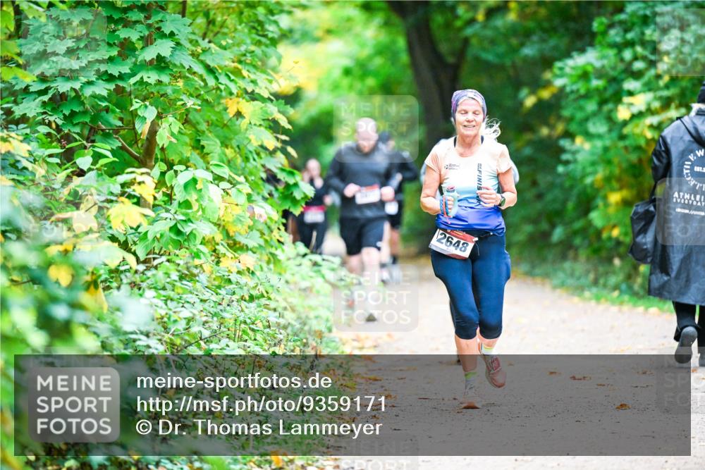 12.10.2025 - Bramfelder Halbmarathon 2025 Dr. Thomas Lammeyer http://msf.ph/oto/9359171 12.10.2025 11:07:13 Laufen 2648 meine-sportfotos.de