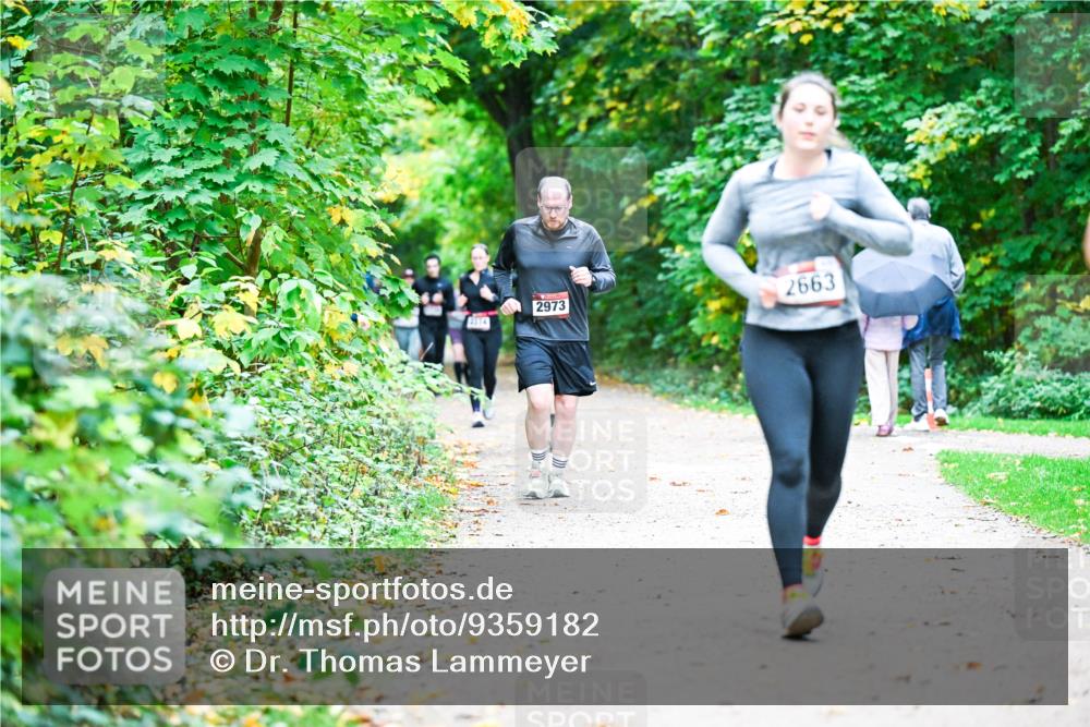 12.10.2025 - Bramfelder Halbmarathon 2025 Dr. Thomas Lammeyer http://msf.ph/oto/9359182 12.10.2025 11:07:18 Laufen 2973, 2663 meine-sportfotos.de