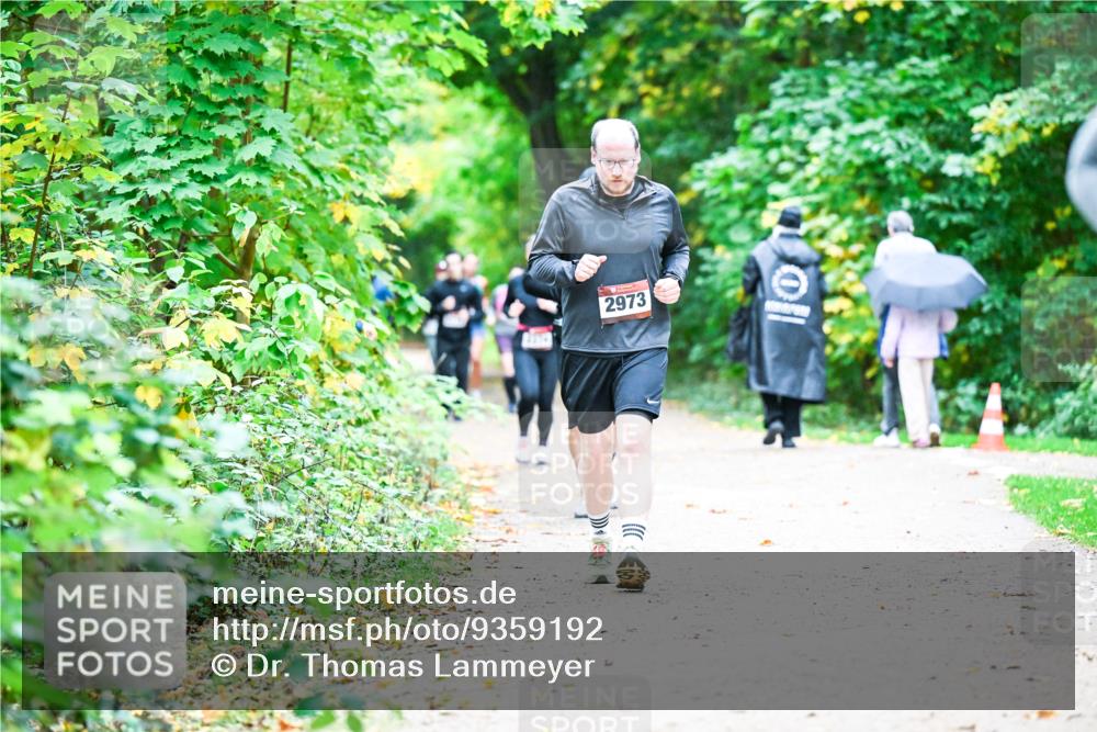 12.10.2025 - Bramfelder Halbmarathon 2025 Dr. Thomas Lammeyer http://msf.ph/oto/9359192 12.10.2025 11:07:20 Laufen 2973 meine-sportfotos.de