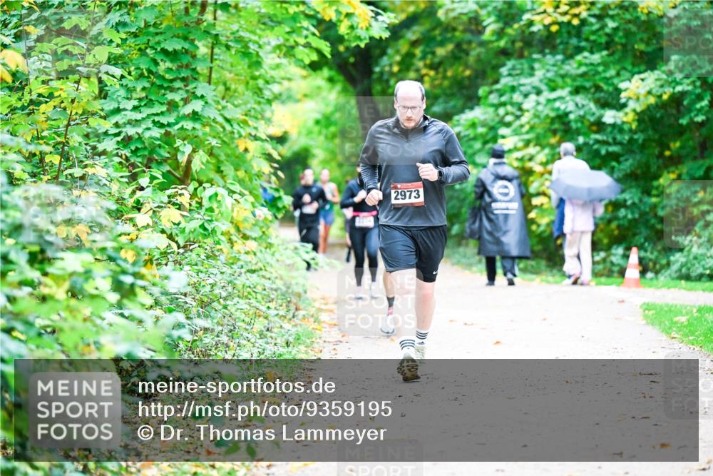 12.10.2025 - Bramfelder Halbmarathon 2025 Dr. Thomas Lammeyer http://msf.ph/oto/9359195 12.10.2025 11:07:21 Laufen 2973, 10 meine-sportfotos.de