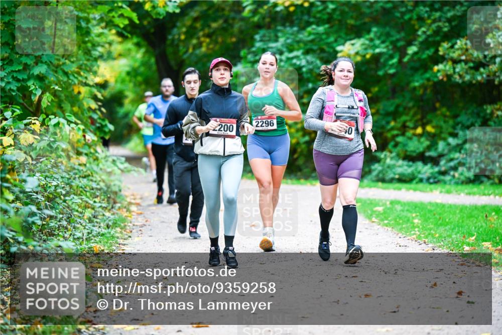 12.10.2025 - Bramfelder Halbmarathon 2025 Dr. Thomas Lammeyer http://msf.ph/oto/9359258 12.10.2025 11:07:33 Laufen 2, 2200, 2296, 0 meine-sportfotos.de