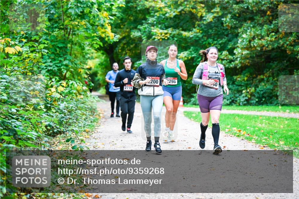 12.10.2025 - Bramfelder Halbmarathon 2025 Dr. Thomas Lammeyer http://msf.ph/oto/9359268 12.10.2025 11:07:34 Laufen 2719, 200, 296 meine-sportfotos.de