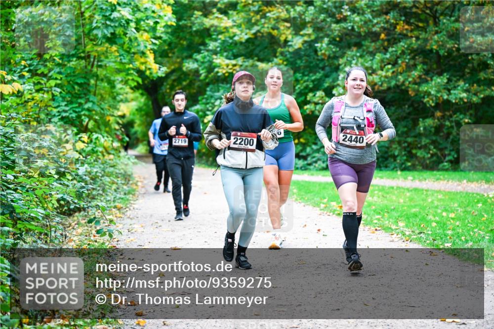 12.10.2025 - Bramfelder Halbmarathon 2025 Dr. Thomas Lammeyer http://msf.ph/oto/9359275 12.10.2025 11:07:35 Laufen 2719, 2200, 2440 meine-sportfotos.de
