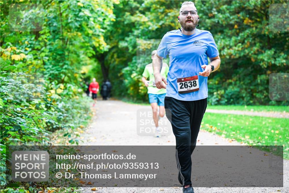 12.10.2025 - Bramfelder Halbmarathon 2025 Dr. Thomas Lammeyer http://msf.ph/oto/9359313 12.10.2025 11:07:41 Laufen 2638 meine-sportfotos.de