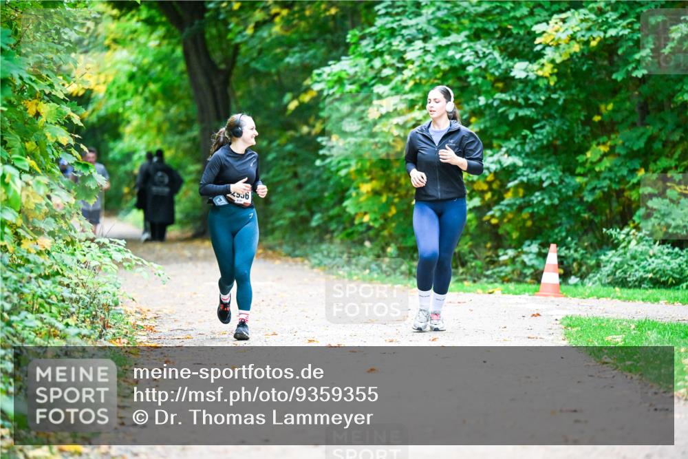 12.10.2025 - Bramfelder Halbmarathon 2025 Dr. Thomas Lammeyer http://msf.ph/oto/9359355 12.10.2025 11:07:54 Laufen  meine-sportfotos.de
