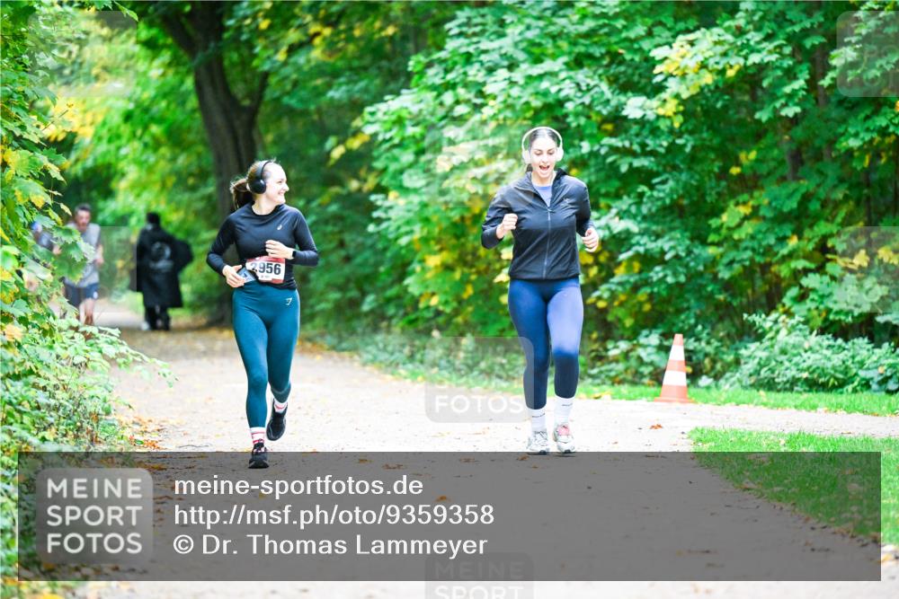 12.10.2025 - Bramfelder Halbmarathon 2025 Dr. Thomas Lammeyer http://msf.ph/oto/9359358 12.10.2025 11:07:54 Laufen 956 meine-sportfotos.de