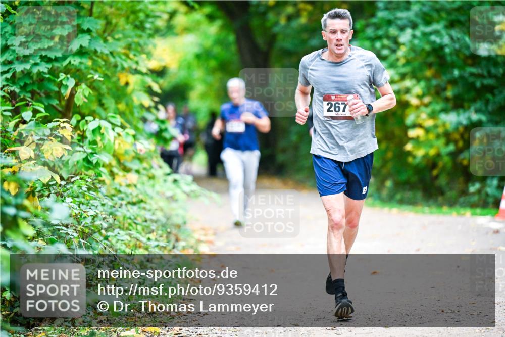 12.10.2025 - Bramfelder Halbmarathon 2025 Dr. Thomas Lammeyer http://msf.ph/oto/9359412 12.10.2025 11:08:05 Laufen 267 meine-sportfotos.de