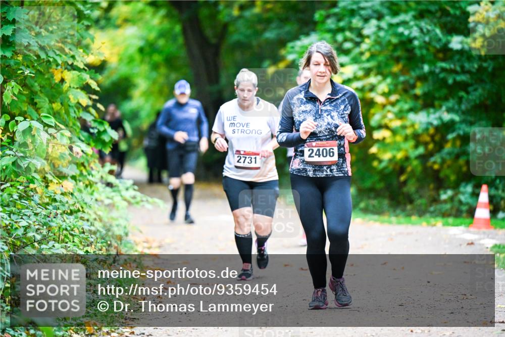 12.10.2025 - Bramfelder Halbmarathon 2025 Dr. Thomas Lammeyer http://msf.ph/oto/9359454 12.10.2025 11:08:15 Laufen 2731, 2406 meine-sportfotos.de