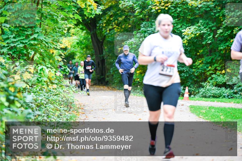 12.10.2025 - Bramfelder Halbmarathon 2025 Dr. Thomas Lammeyer http://msf.ph/oto/9359482 12.10.2025 11:08:20 Laufen  meine-sportfotos.de