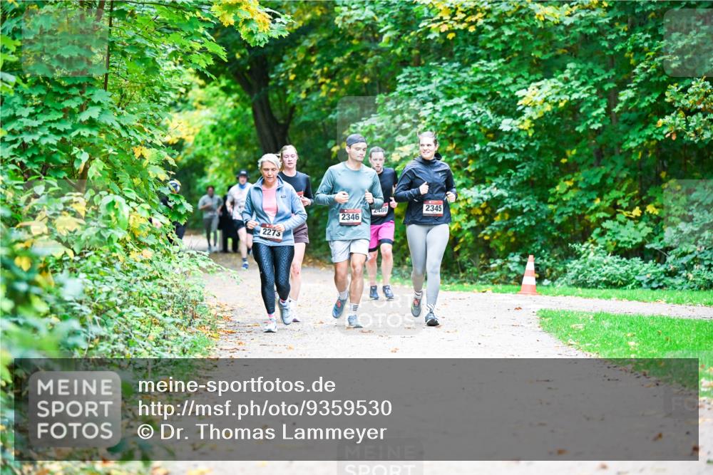 12.10.2025 - Bramfelder Halbmarathon 2025 Dr. Thomas Lammeyer http://msf.ph/oto/9359530 12.10.2025 11:08:35 Laufen 2273, 2346, 480, 2345 meine-sportfotos.de
