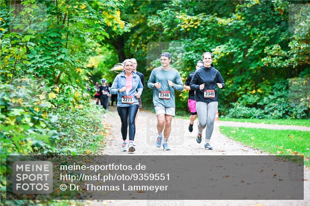 12.10.2025 - Bramfelder Halbmarathon 2025 Dr. Thomas Lammeyer http://msf.ph/oto/9359551 12.10.2025 11:08:38 Laufen 2273, 2345, 2346 meine-sportfotos.de
