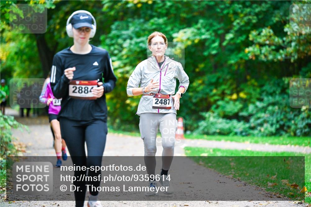 12.10.2025 - Bramfelder Halbmarathon 2025 Dr. Thomas Lammeyer http://msf.ph/oto/9359614 12.10.2025 11:08:51 Laufen 2884, 2487 meine-sportfotos.de