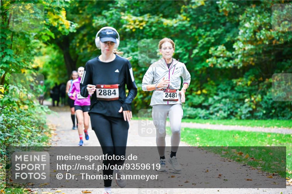 12.10.2025 - Bramfelder Halbmarathon 2025 Dr. Thomas Lammeyer http://msf.ph/oto/9359619 12.10.2025 11:08:51 Laufen 2884, 2481 meine-sportfotos.de