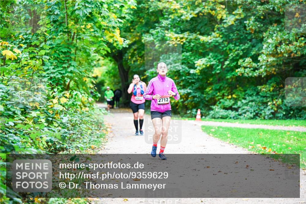 12.10.2025 - Bramfelder Halbmarathon 2025 Dr. Thomas Lammeyer http://msf.ph/oto/9359629 12.10.2025 11:08:54 Laufen 2712 meine-sportfotos.de