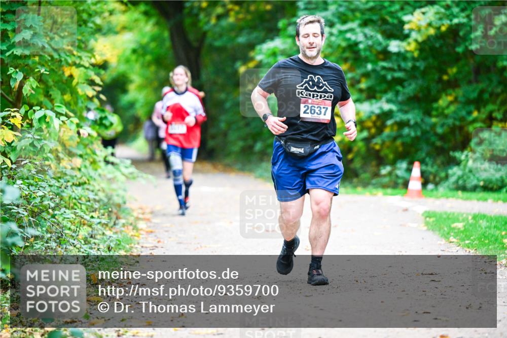 12.10.2025 - Bramfelder Halbmarathon 2025 Dr. Thomas Lammeyer http://msf.ph/oto/9359700 12.10.2025 11:09:13 Laufen 2637 meine-sportfotos.de
