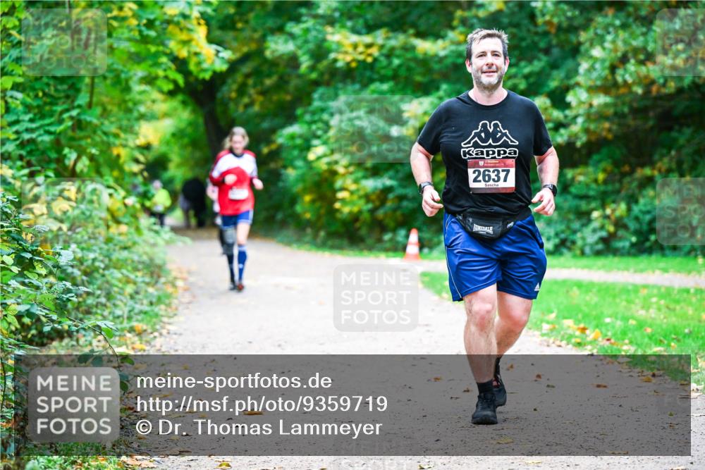 12.10.2025 - Bramfelder Halbmarathon 2025 Dr. Thomas Lammeyer http://msf.ph/oto/9359719 12.10.2025 11:09:15 Laufen 2637 meine-sportfotos.de