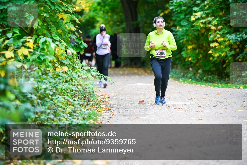 12.10.2025 - Bramfelder Halbmarathon 2025 Dr. Thomas Lammeyer http://msf.ph/oto/9359765 12.10.2025 11:09:26 Laufen 2015, 2386 meine-sportfotos.de
