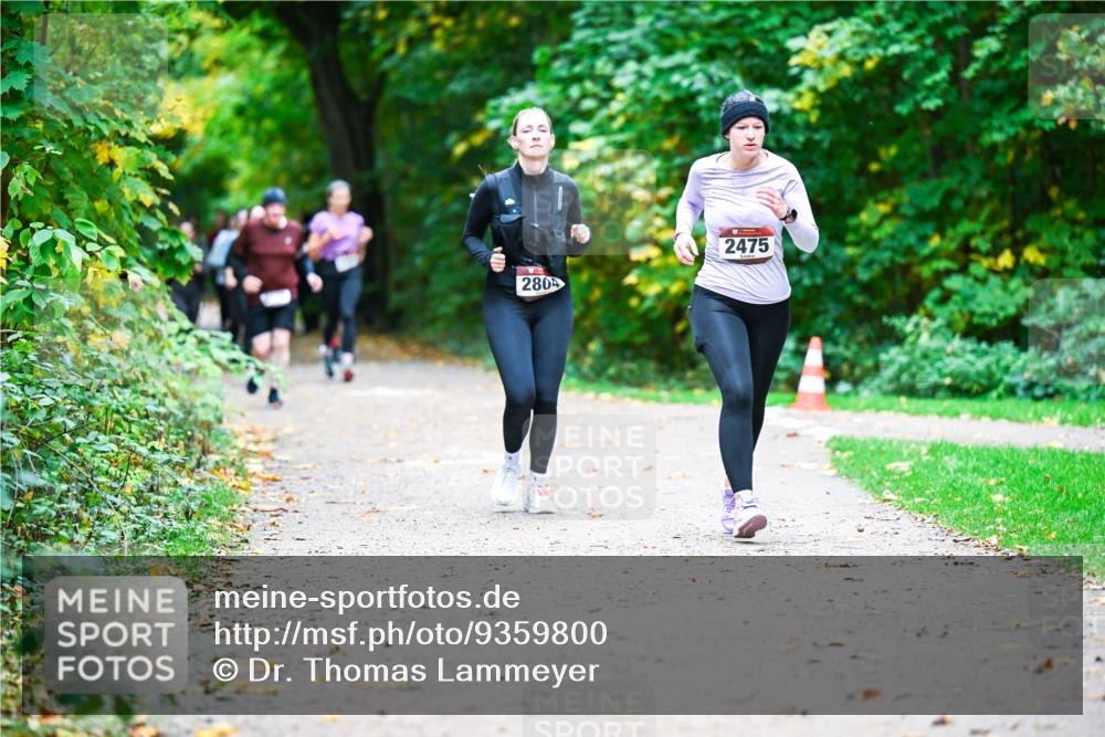 12.10.2025 - Bramfelder Halbmarathon 2025 Dr. Thomas Lammeyer http://msf.ph/oto/9359800 12.10.2025 11:09:34 Laufen 280, 2475 meine-sportfotos.de