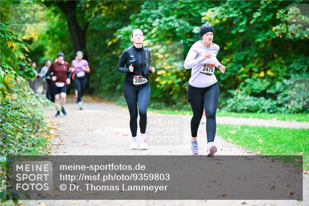 12.10.2025 - Bramfelder Halbmarathon 2025 Dr. Thomas Lammeyer http://msf.ph/oto/9359803 12.10.2025 11:09:35 Laufen 2804, 2475 meine-sportfotos.de